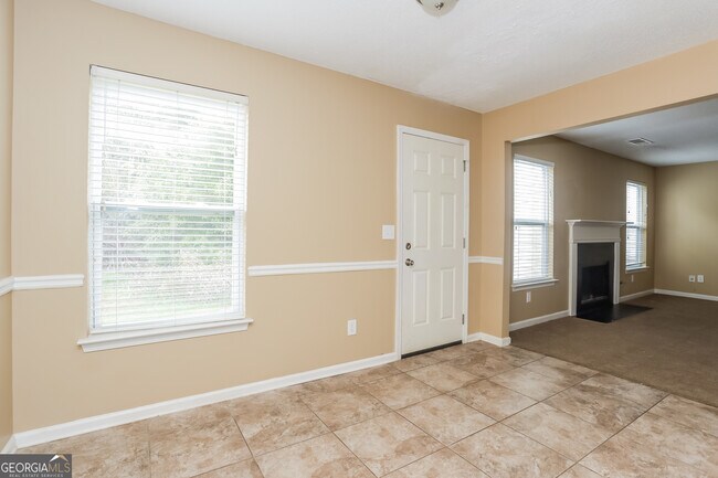 Building Photo - 5002 Serenity Point Ln