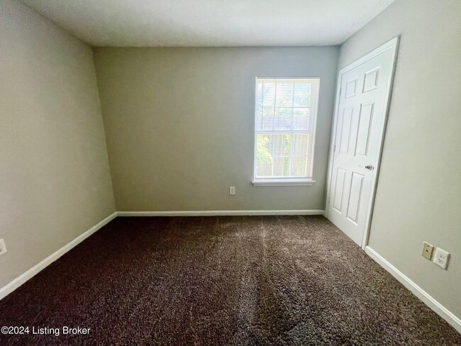 Building Photo - 6800 Crawford Crossing Pl