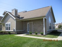 Building Photo - Bale Kenyon 6171