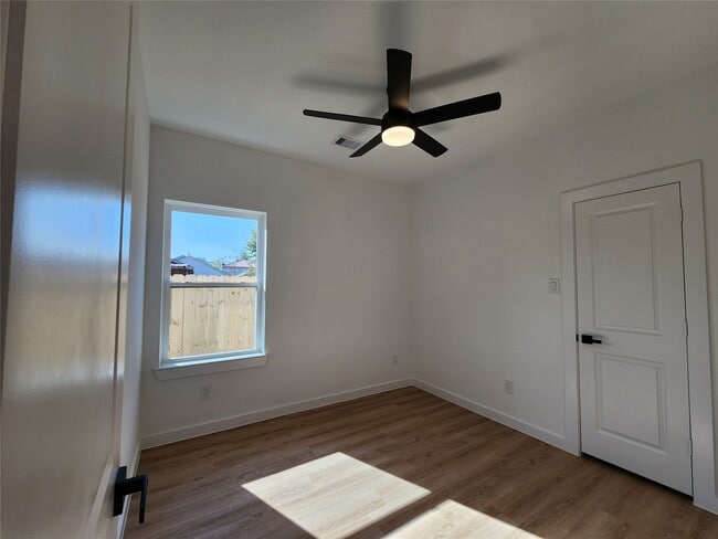 Building Photo - 7817 Beckley St