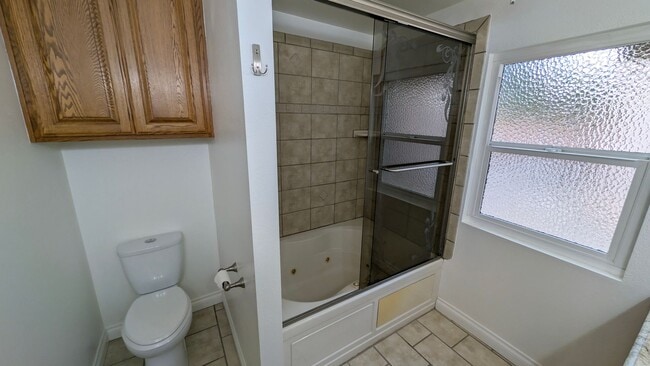 Building Photo - Single-Story home on cul-de-sac in Victoria Neighborhood Available for Lease