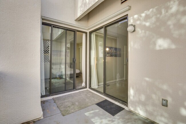 Building Photo - 701 Kettner Blvd