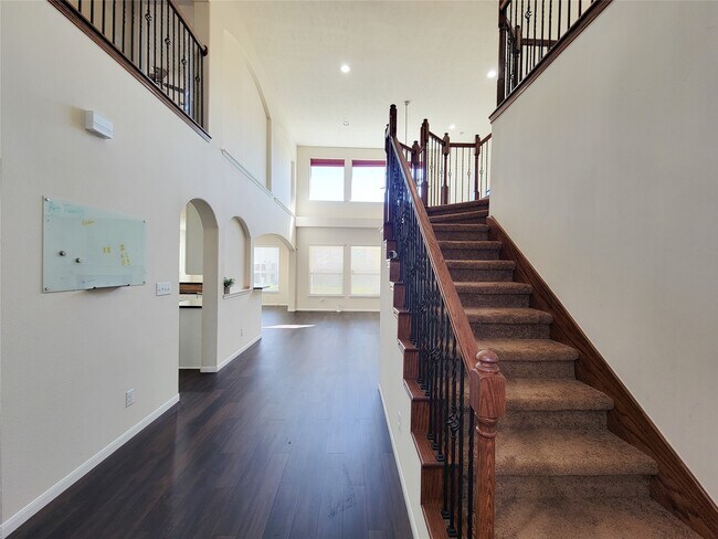 Building Photo - 26307 Langdon Ct