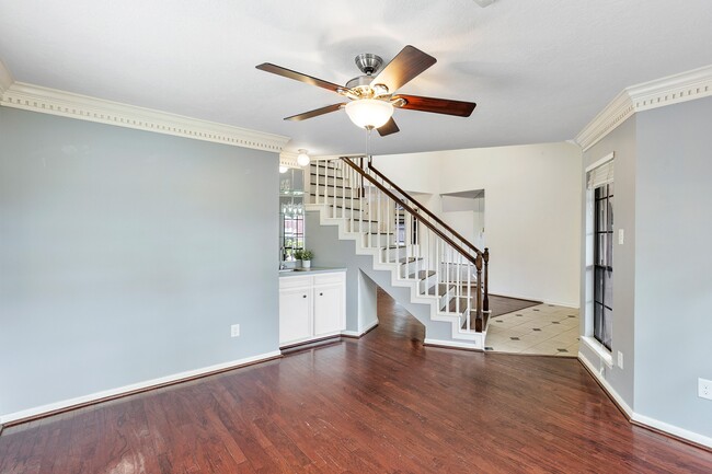 Building Photo - 15107 Easton Park Dr
