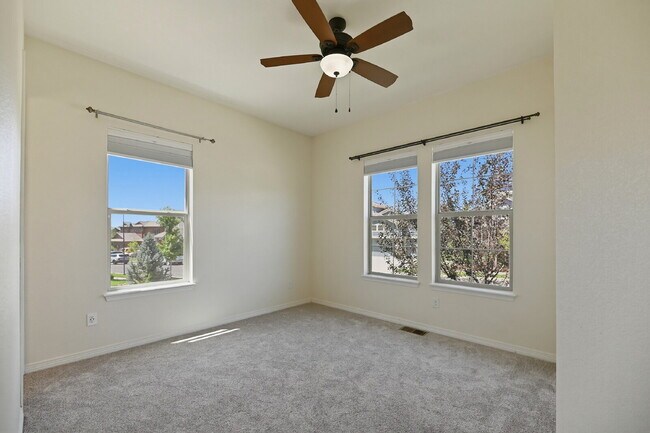 Building Photo - $4,340.95, 5 Beds - 3.5 Bath, Single Family Home in Broomfield with Pool Access!