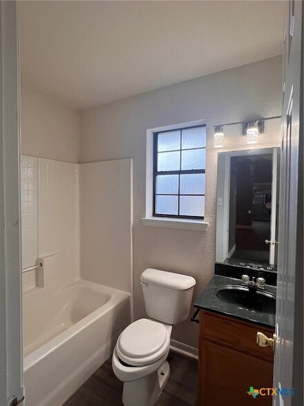 Building Photo - 4205 Bluestem Ln