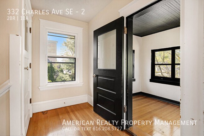 Building Photo - 332 Charles Ave SE