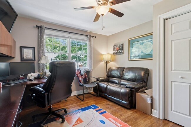 Building Photo - Beautiful Home in Chatham, North Wilmington