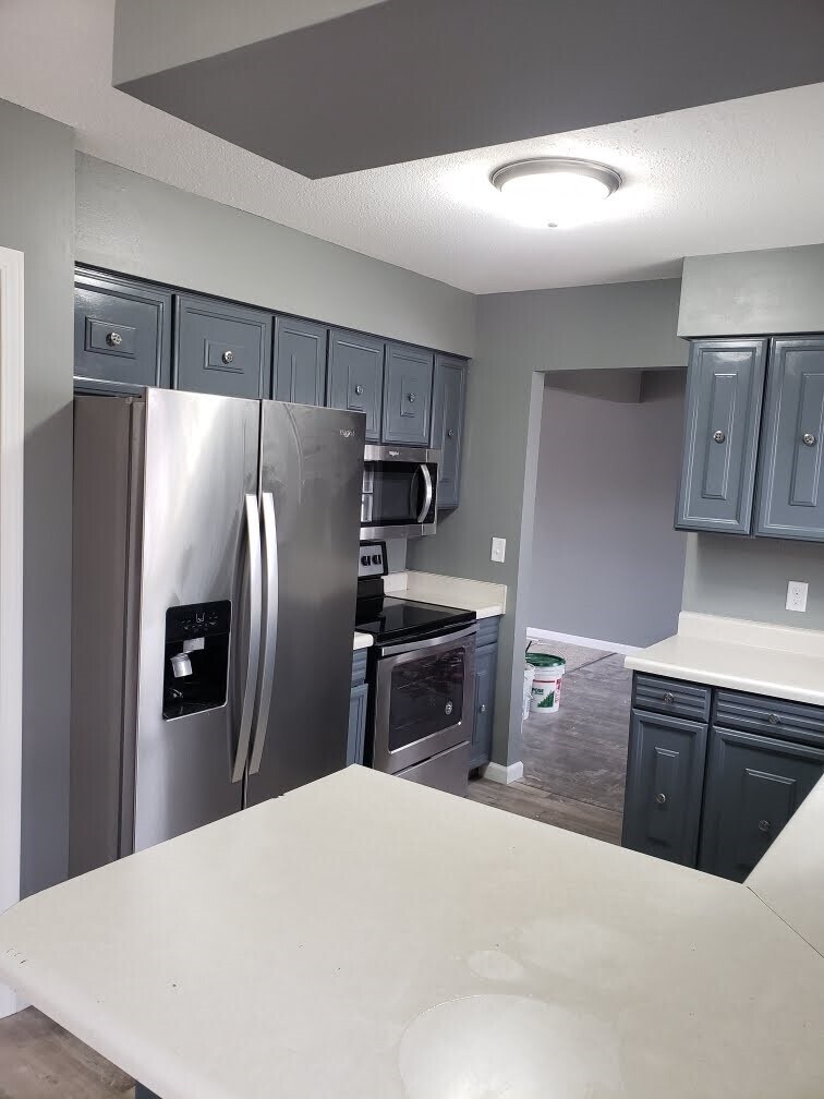 Building Photo - 418 SE 8th St