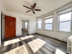 Building Photo - 331 Princeton Ave