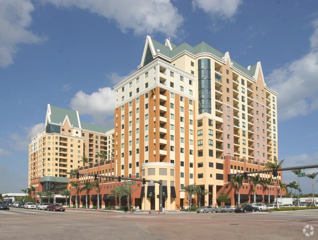 Building Photo - Waverly at Las Olas