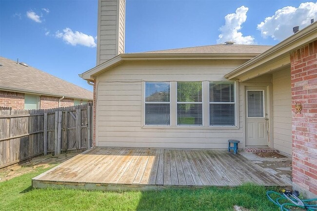 Building Photo - 10412 Colfax Dr