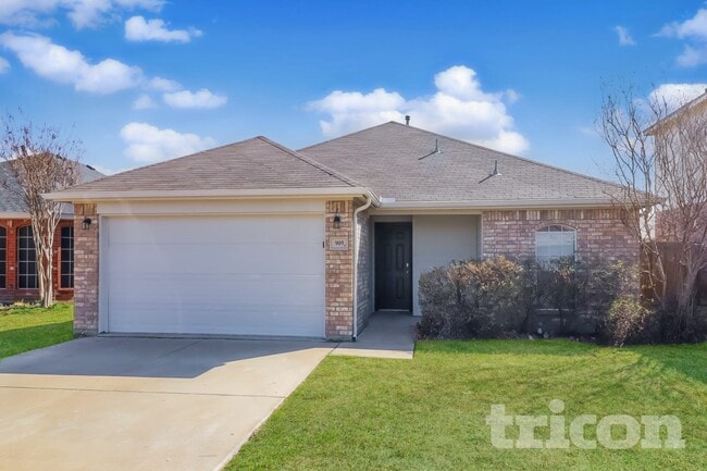 Building Photo - 909 Marist Dr