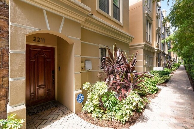Primary Photo - 2211 Soho Bay Ct