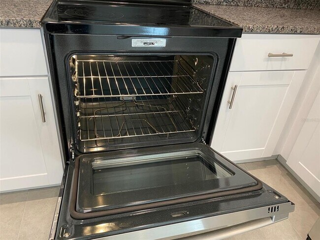 Building Photo - 8533 Reedville St