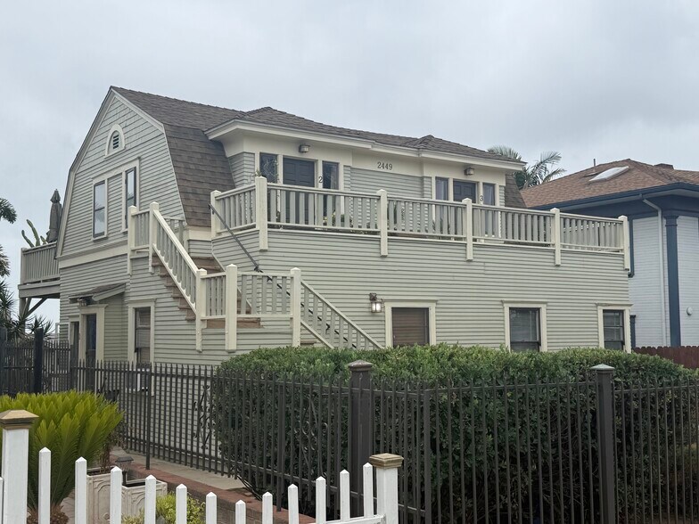 Building Photo - 2449 G St