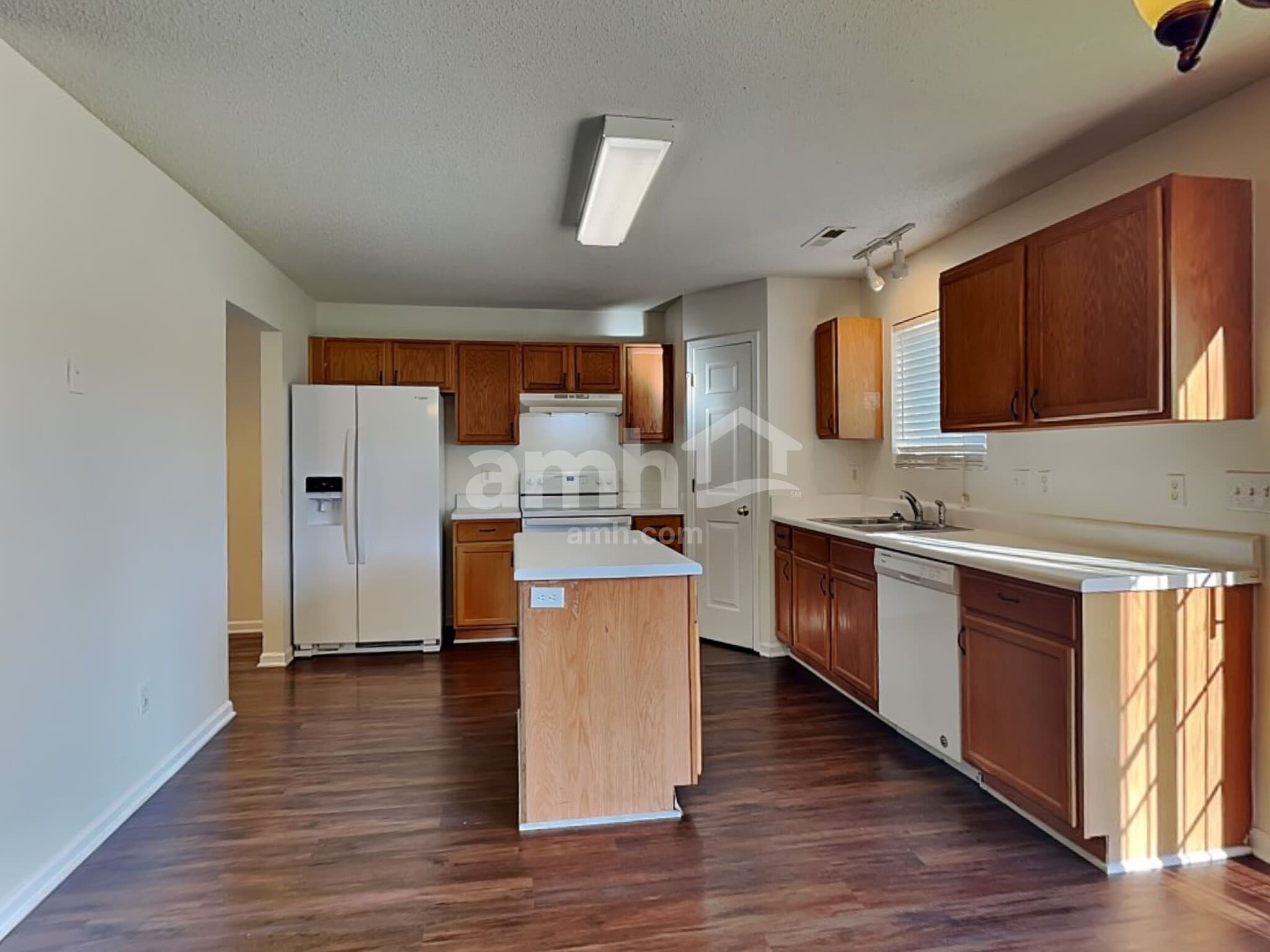 Building Photo - 1066 Bridgend Dr