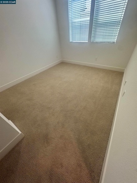Building Photo - 5601 Linen Ct