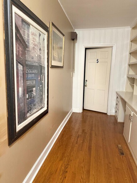 Building Photo - 5326 Main St