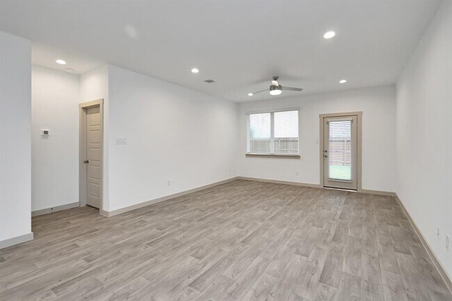 Building Photo - 12511 Walmgate Ct