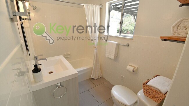 Building Photo - Luxury Mission Hills Living | Designer Remodel + Prime Central Location | Minutes to Freeways