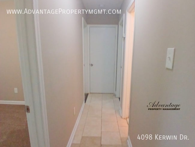 Building Photo - 4098 Kerwin Dr