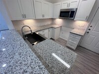 Building Photo - 6946 Paris St