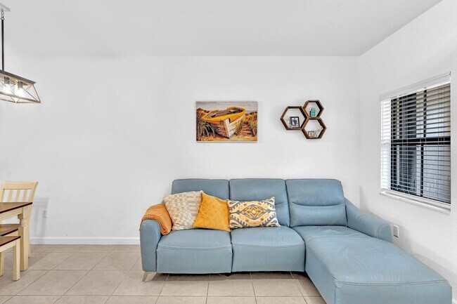 Building Photo - 4668 Banker Terrace