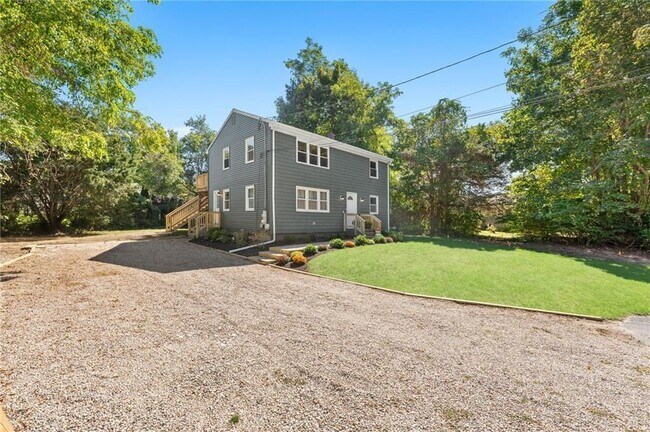 Building Photo - 7 Laneway Ct