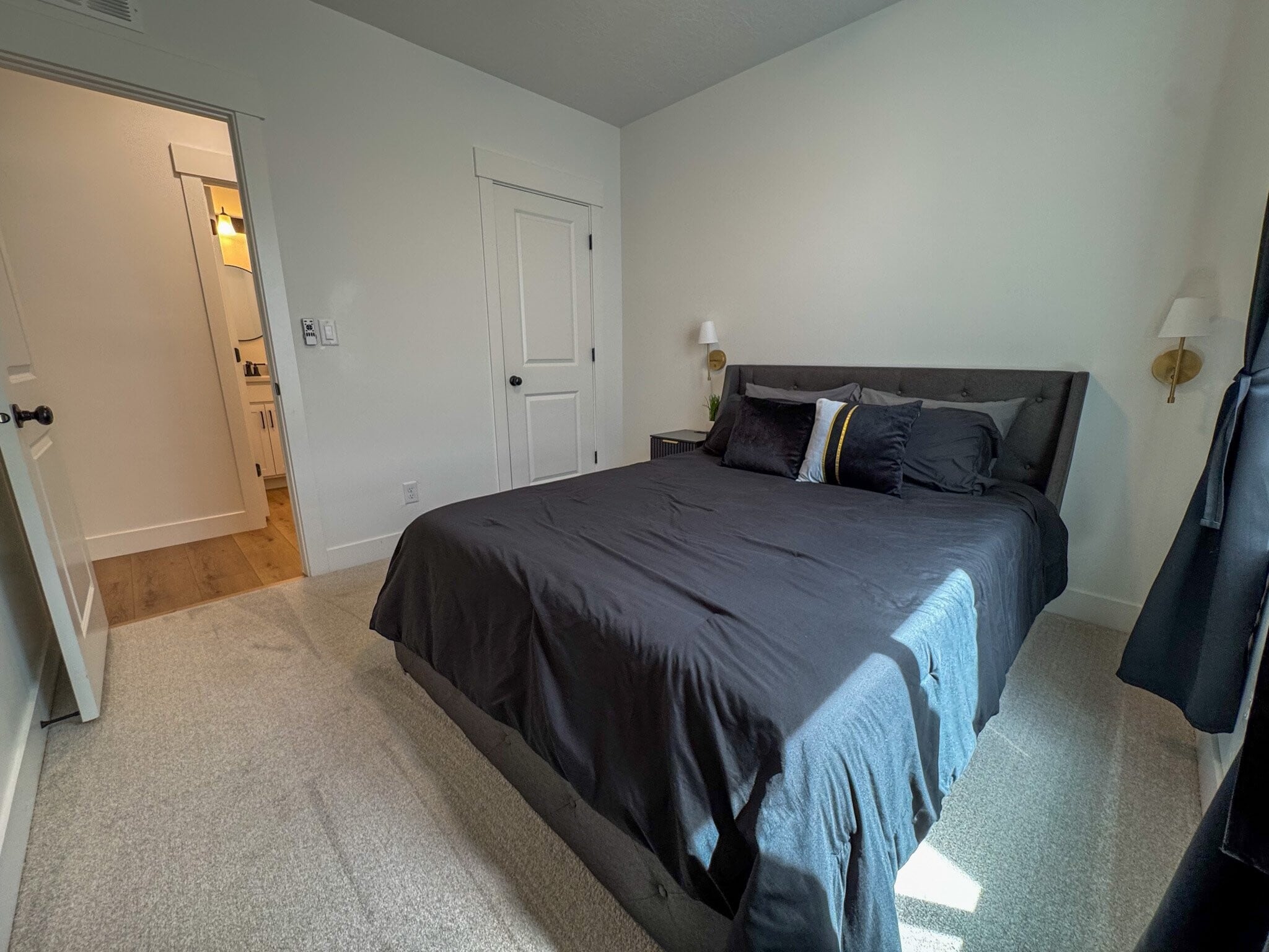 Building Photo - 5385 N Sulley Way