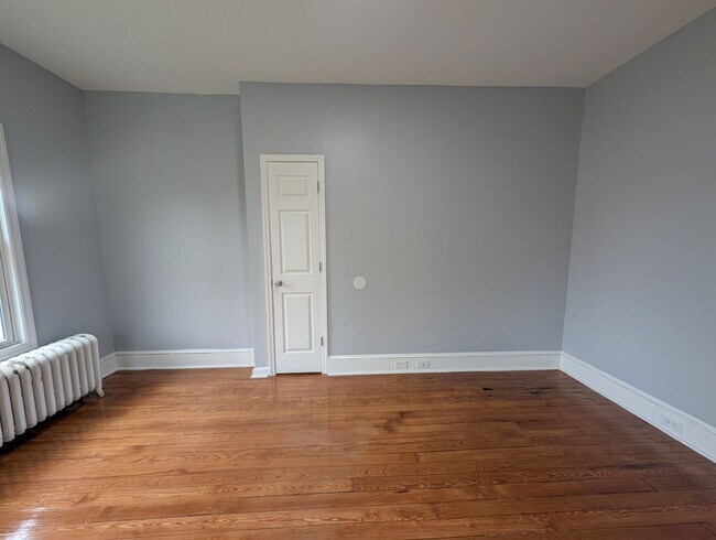 Building Photo - 677 Gerard Ave