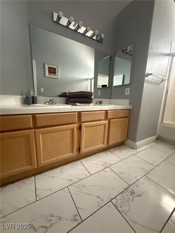 Building Photo - 745 Gullwing Ln