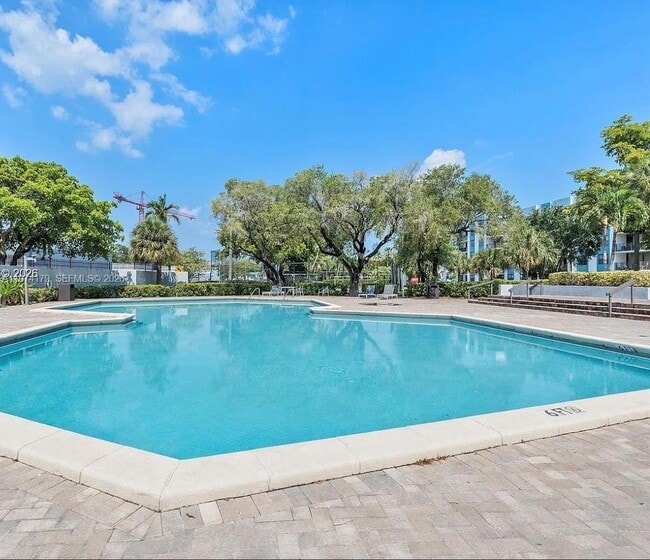 Building Photo - 1470 NE 123rd St