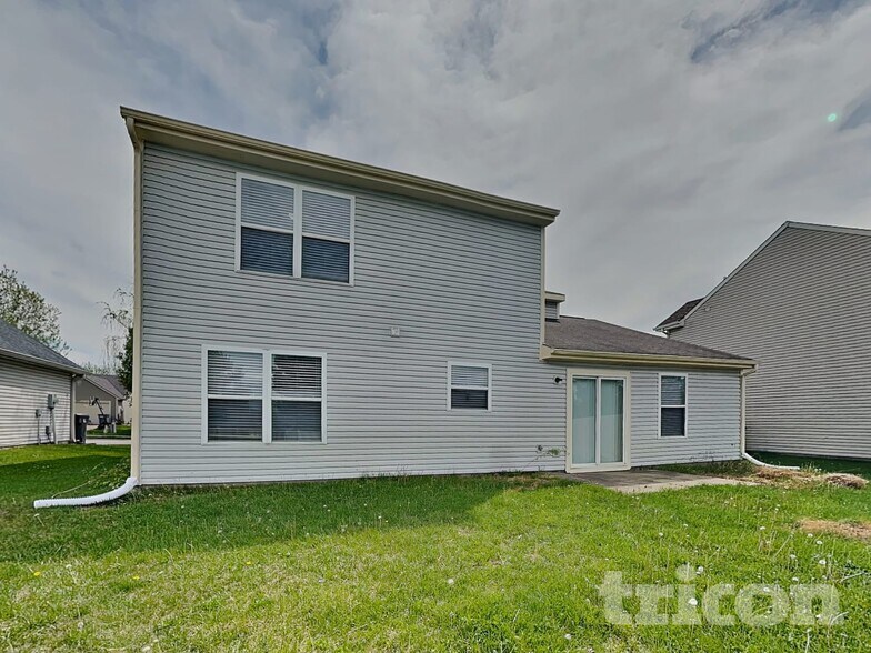 Building Photo - 5328 Waterton Lakes Dr