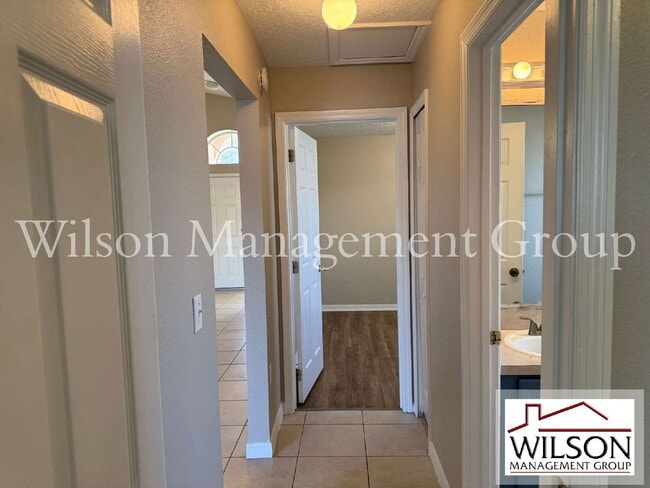 Building Photo - 1604 Sage Creek Ct