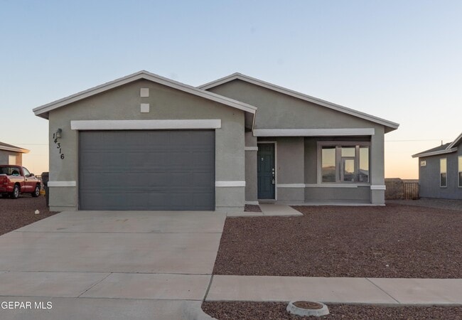 Building Photo - 14316 Paraiso Dr