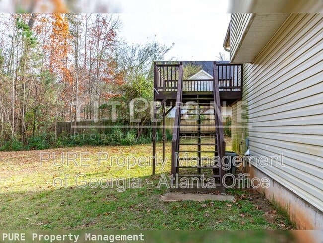 Building Photo - 177 Majesty Dr