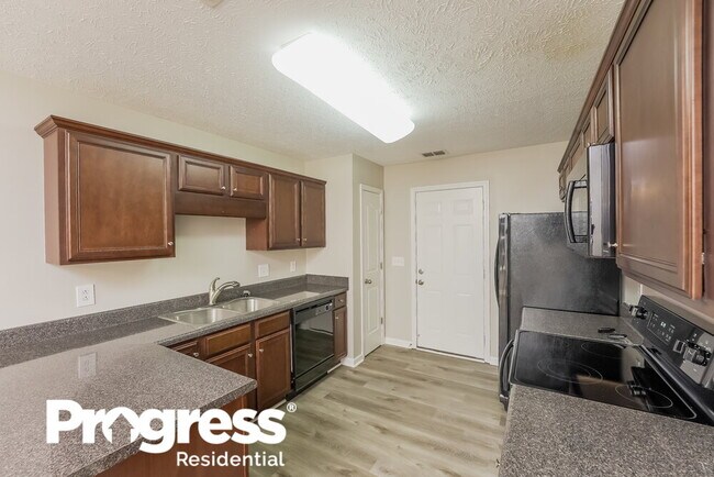 Building Photo - 1955 Odessa Ave