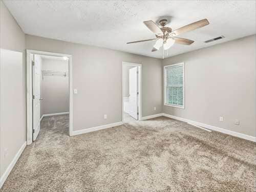 Building Photo - 2052 Bay Ct
