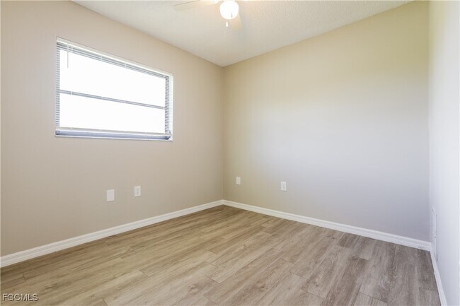 Building Photo - 4333 Targee Ave