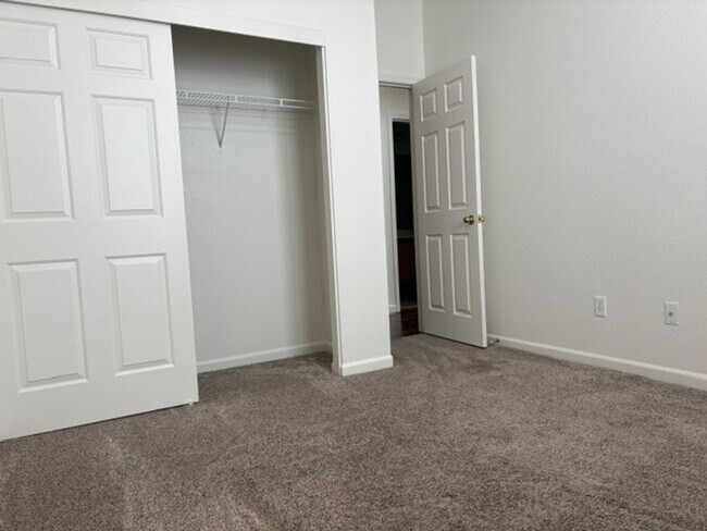 Building Photo - 3 bed 2 Bath 12 Bridges Home Lincoln, CA