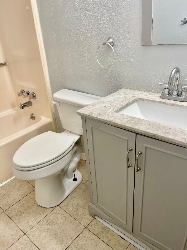 Building Photo - 1006 New St