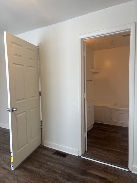 Building Photo - 11668 Winthrop St