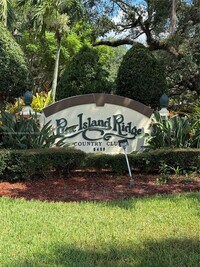 Building Photo - 9450 Poinciana Pl