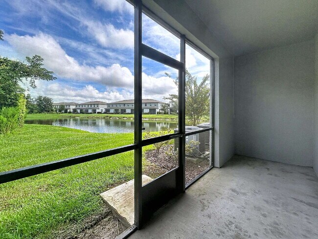 Building Photo - 23213 Willow Glen Way