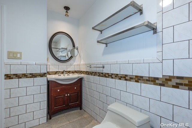 Building Photo - 46-20 190th St