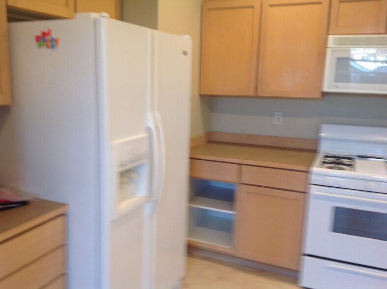 Building Photo - 14362 NE 189th Ct