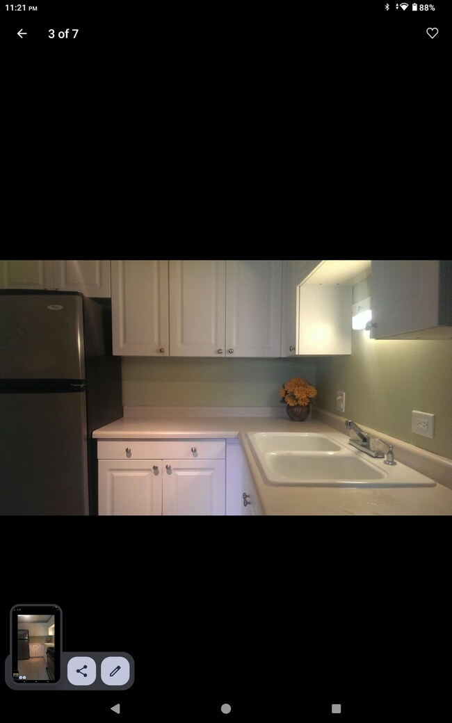 Building Photo - 1460 Fairlane Dr