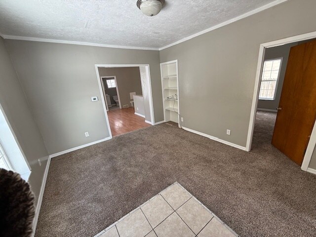 Building Photo - 212 E Mishawaka Ave