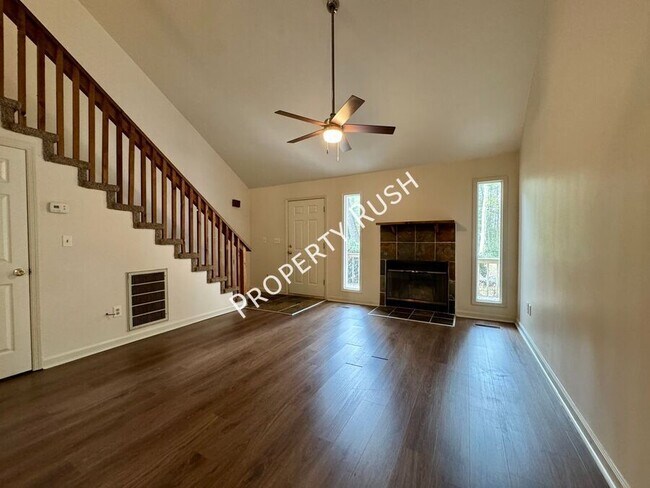 Building Photo - 6018 Champion Rd